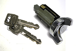 70-72 Ignition Cylinder & Keys